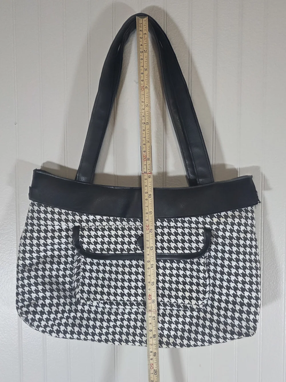 thirty-one Black and White Houndstooth Shoulder Bag